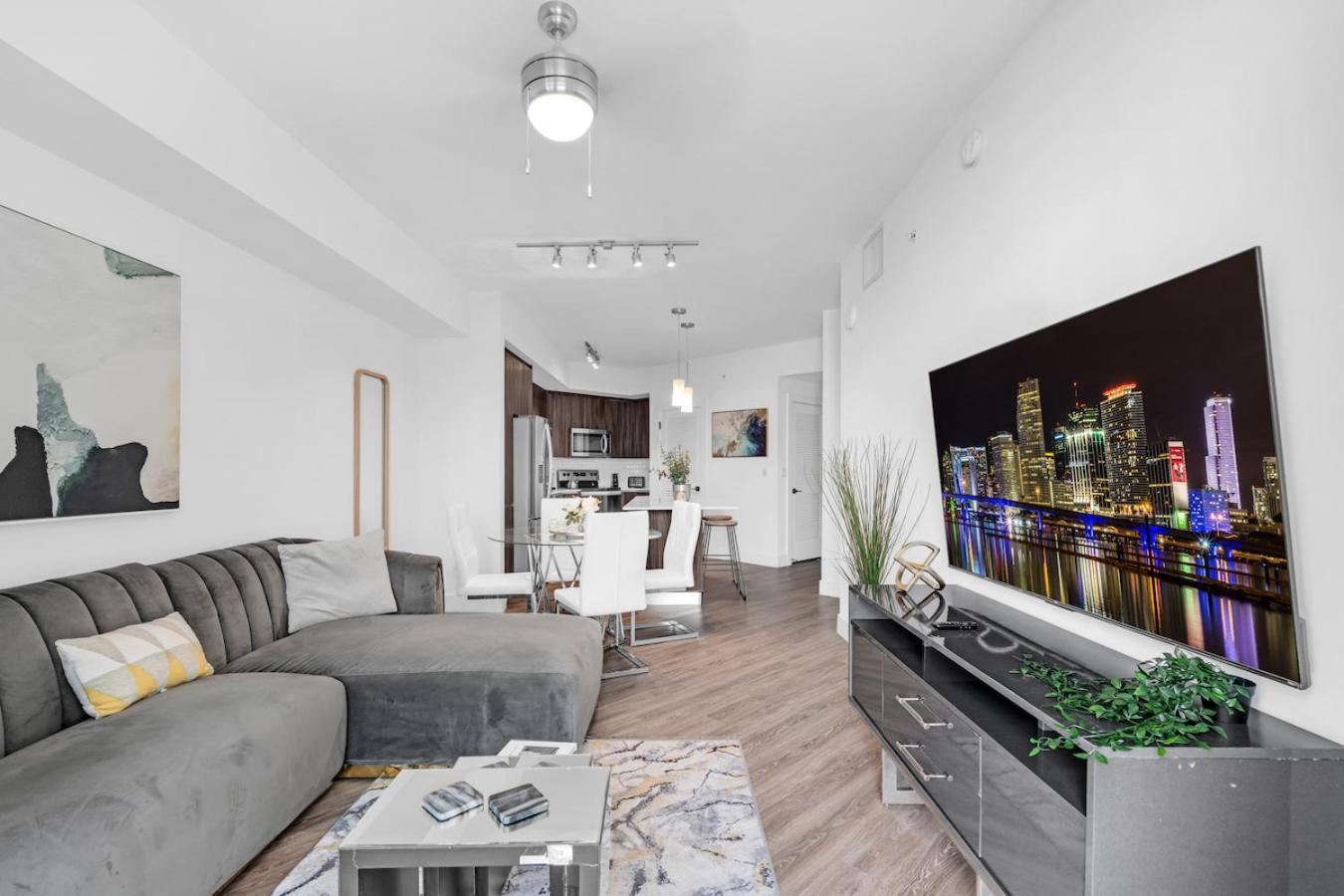 Tranquil 1 Bed Escape In Doral With Free Parking Appartamento *
