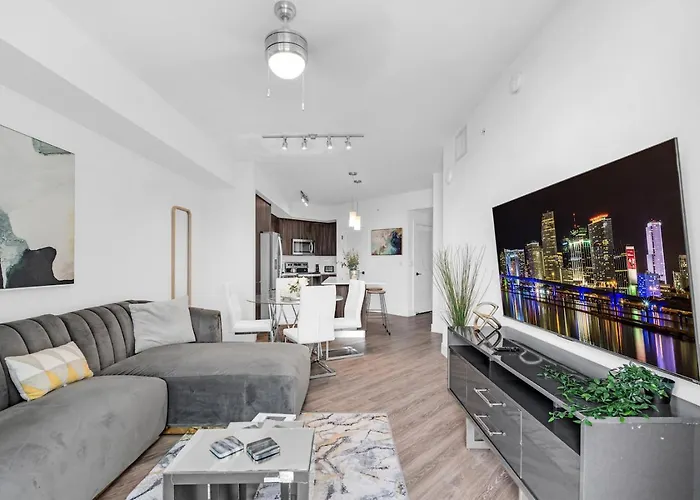 Tranquil 1 Bed Escape In Doral With Free Parking