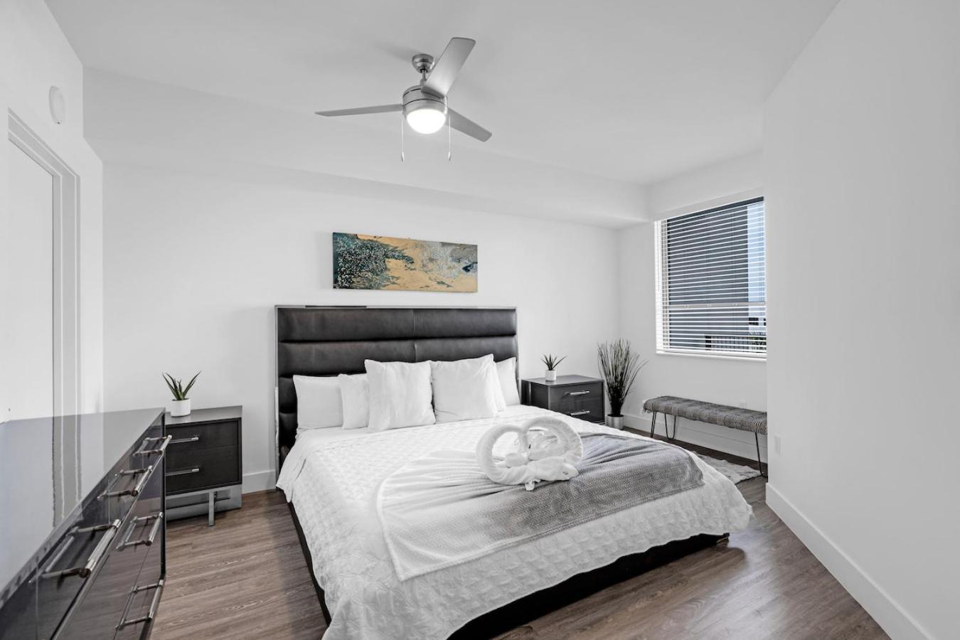 Tranquil 1 Bed Escape In Doral With Free Parking Hialeah Gardens